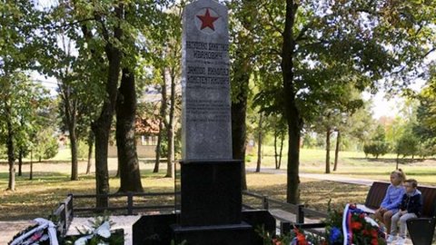 В Сербии восстановили обелиск погибшим красноармейцам