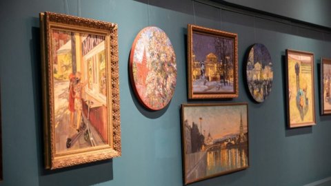 Ко Дню художника в музее Победы рассказали о коллекции картин
