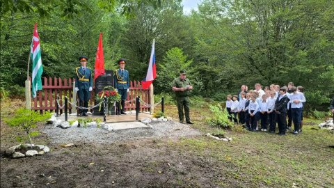В Абхазии открыт памятник советским воинам, погибшим в битве за Кавказ